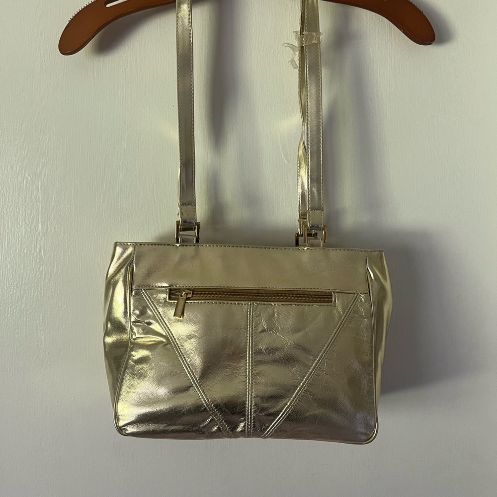 D’Margeaux Gold Genuine Leather Purse – Elegant & Timeless